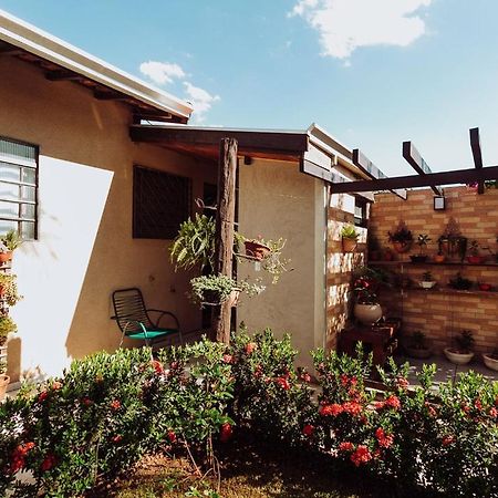 Casa C Churrasq Em Monte Castelo, Campo Grande-Ms カンポ・グランデ エクステリア 写真