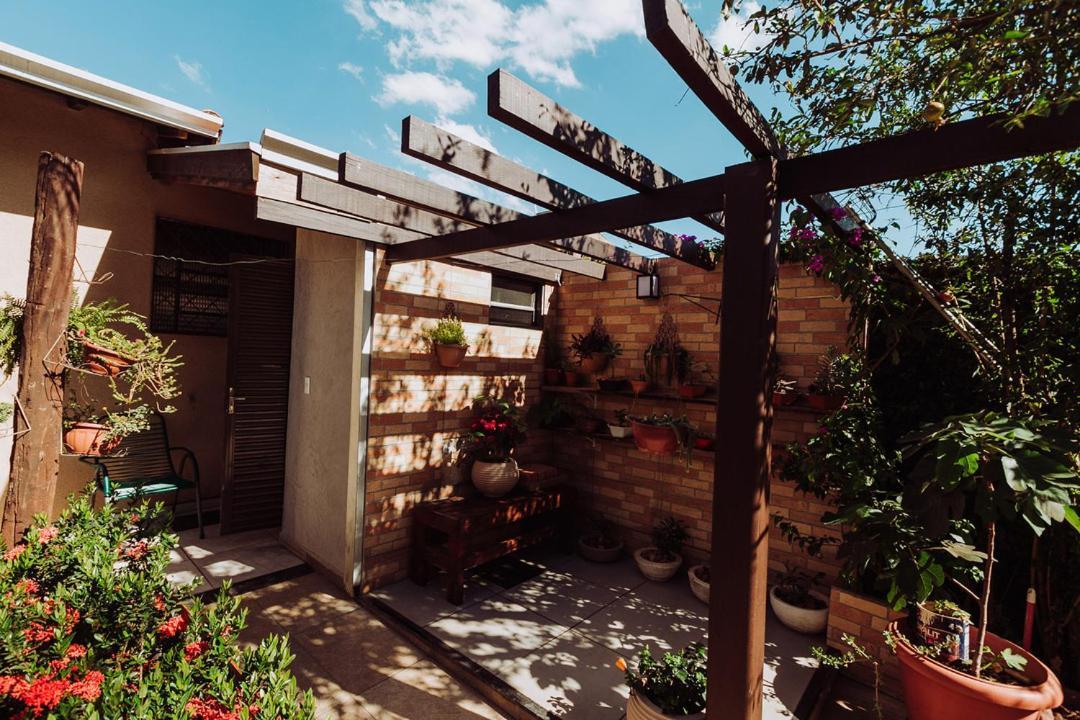Casa C Churrasq Em Monte Castelo, Campo Grande-Ms カンポ・グランデ エクステリア 写真